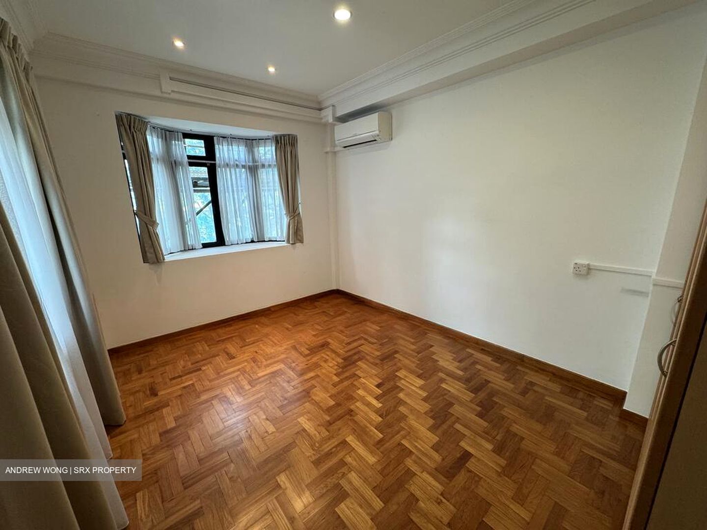 Mount Sinai (D10), Semi-Detached #524751191